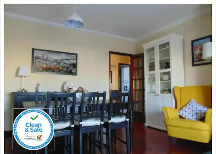 Oporto East House